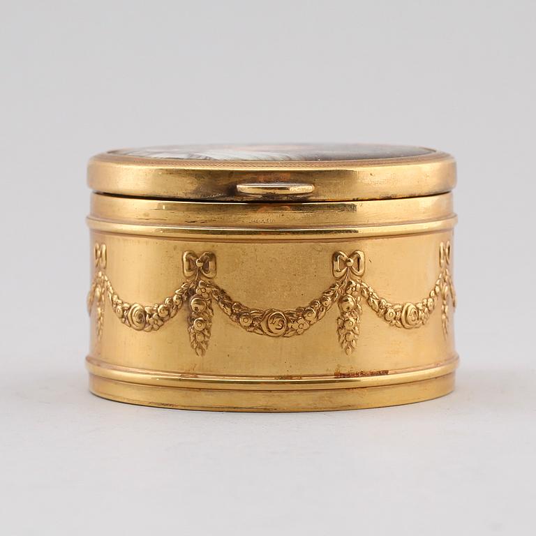 DOSA, förgylld metall, Würtembergische Metalwaren Fabrik (WMF), 1900-talets första hälft.