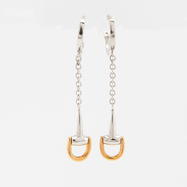 Örhängen ett par 18K rött och vitt guld, Italien.