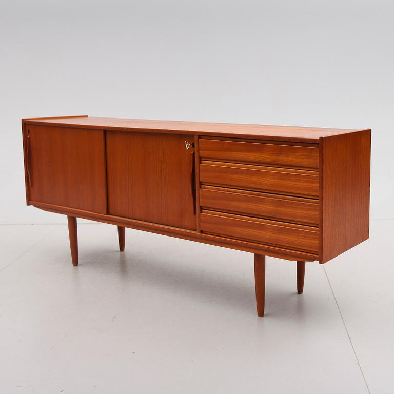 SIDEBOARD, 1960-tal.