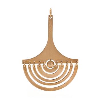 Tapio Wirkkala, pendant, "Half Moon", 14K gold.