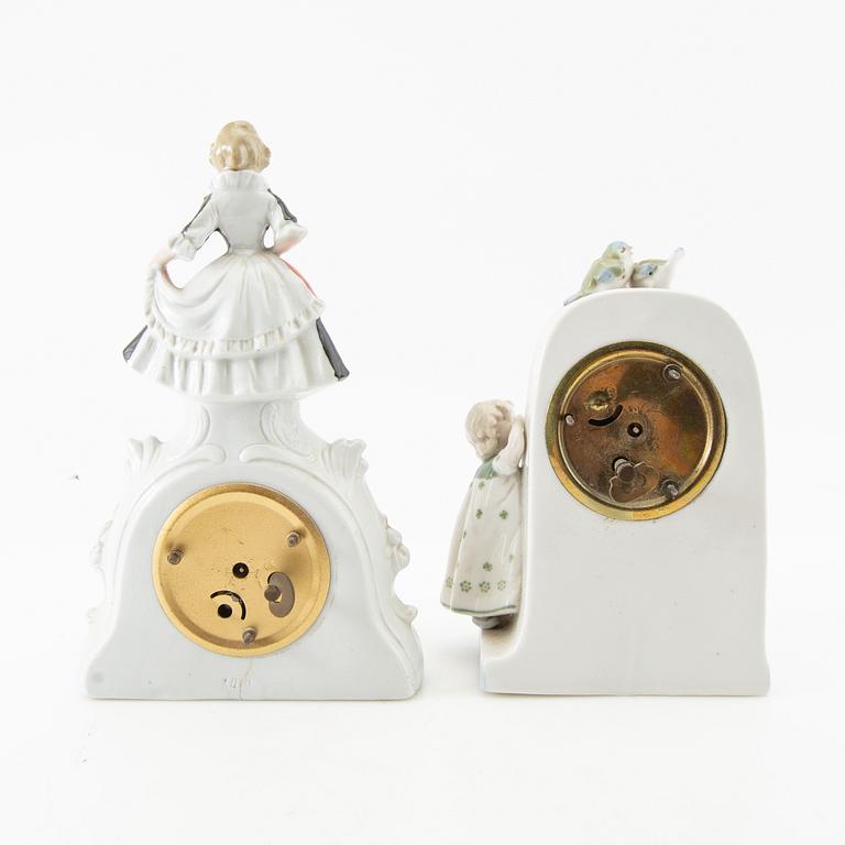 Bordsur 4 st Tyskland 1900-talets första hälft porslin.