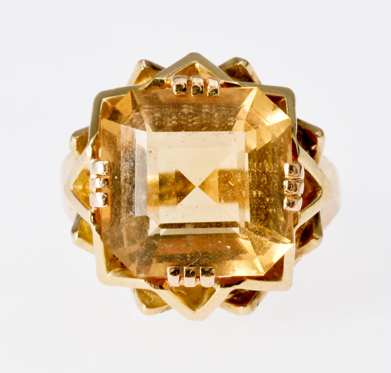 RING, 18 K guld med citrin.