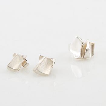 Björn Weckström, örhängen ett par "Muletta" samt ring "Pandora" 1985 silver, Lapponia.