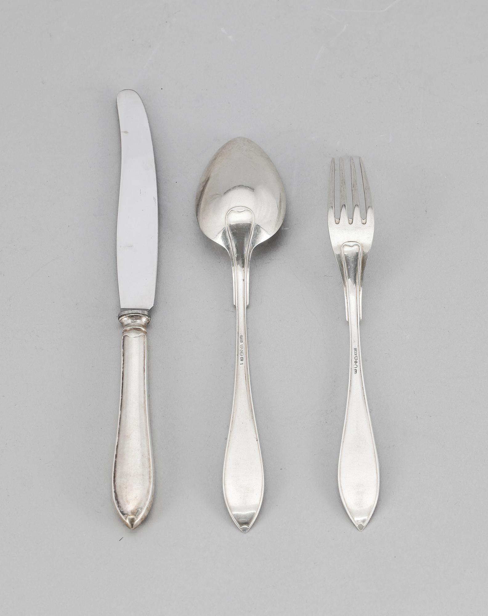 BESTICK, 18 st, silver, "Svensk spets", C.G. Hallberg, 1924-1939. Ca 718 gr.