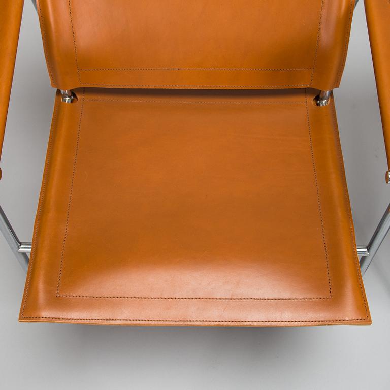 Yrjö Kukkapuro, a pair of 1960s 'Casino' lounge chairs for Lepokalusto Oy.