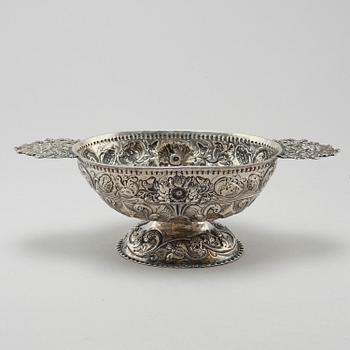 A silver brandy-bowl, likely by Hendrik van Manen, Sneek, Netherlands, 1782.