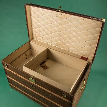 KOFFERT, Louis Vuitton, sekelskiftet 1800/1900.