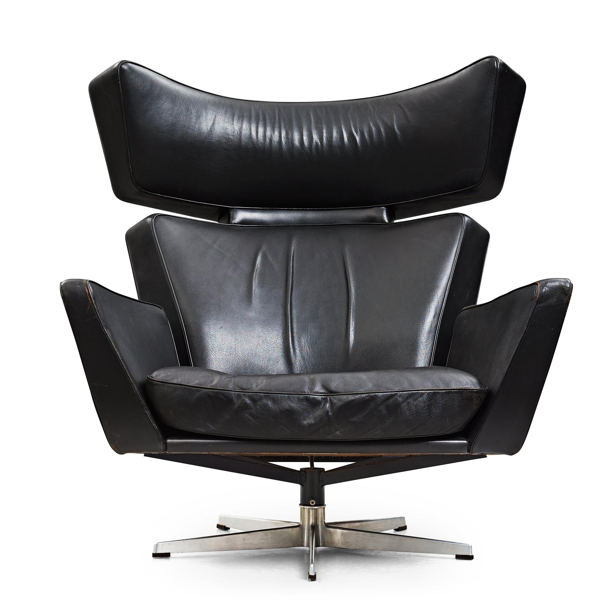Arne Jacobsen, a black leather and aluminium "Ox-Chair", Denmark 1966.