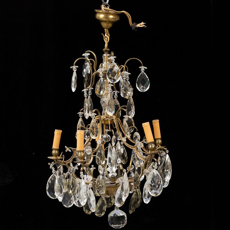 A Rococo style chandelier, mid 20th Century.