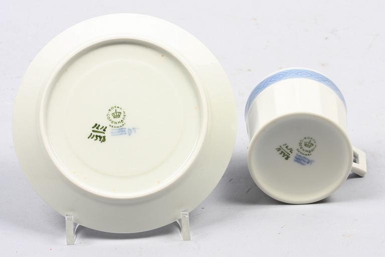 KAFFEKOPPAR, 12 st, porslin, "Blå vifte", Royal Copenhagen.