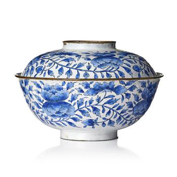 1028. A 'floral' enamel och copper bowl with cover, Qing dynasty, 18th century.