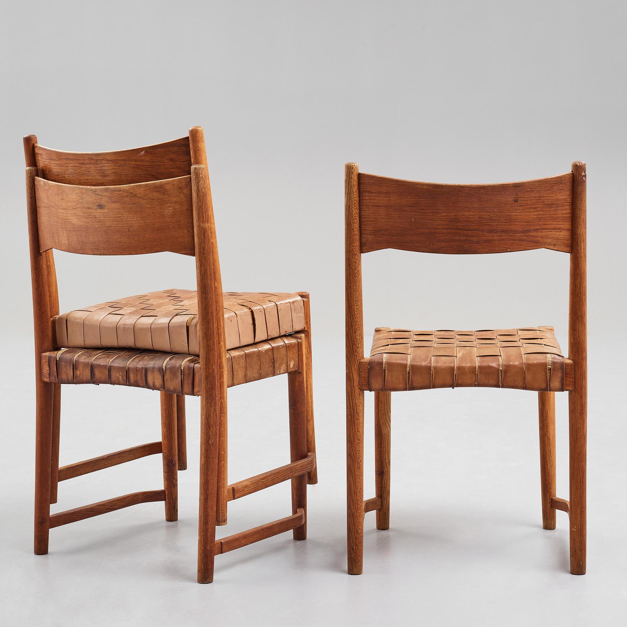 HANS J WEGNER, 3+1 stolar, Plan møbler för Århus Rådhus, Danmark 1941.