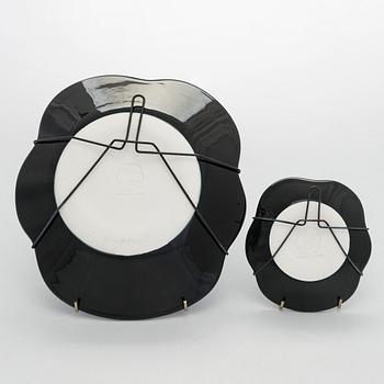 Birger Kaipiainen, two decorative ceramic "Viola" dishes,  stamped, Arabia, late 20th century.