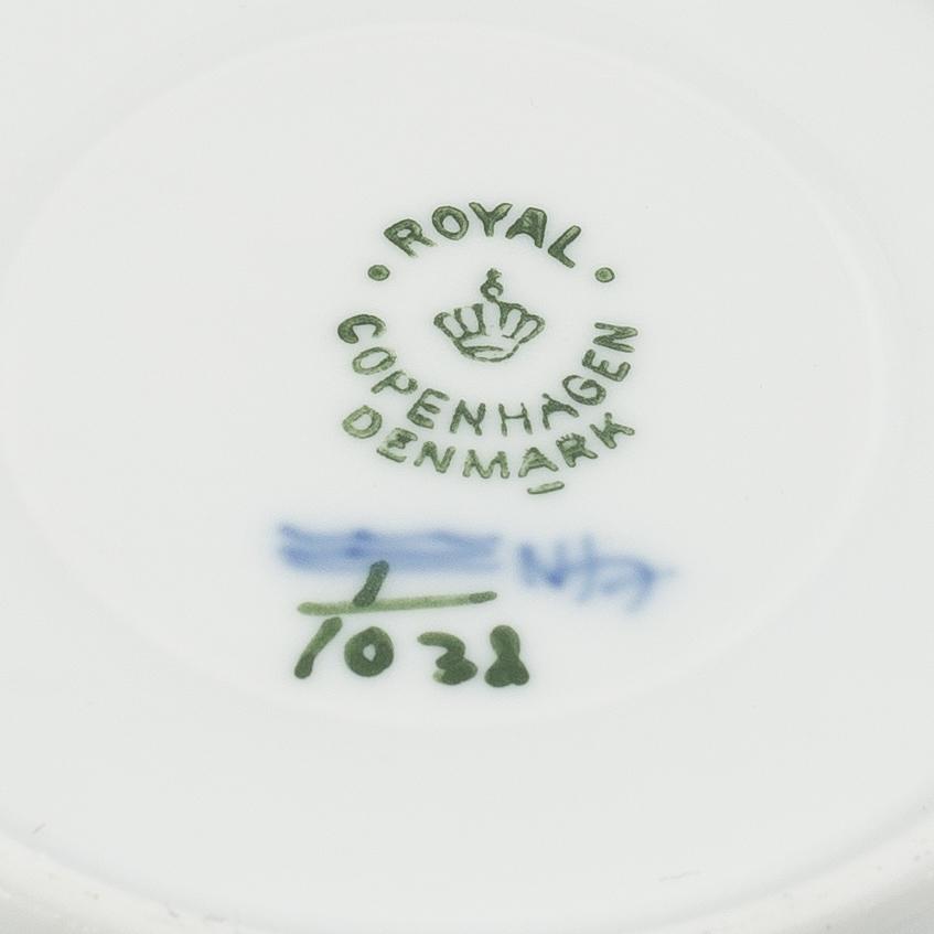 A set of thirteen 'Musselmalet' porcelain service parts, Royal Copenhagen, Denmark.