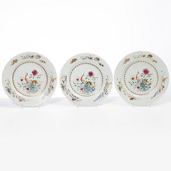 Tallrikar, sex stycken, kompaniporslin, Kina, Qingdynastin, Qianlong (1736-95).