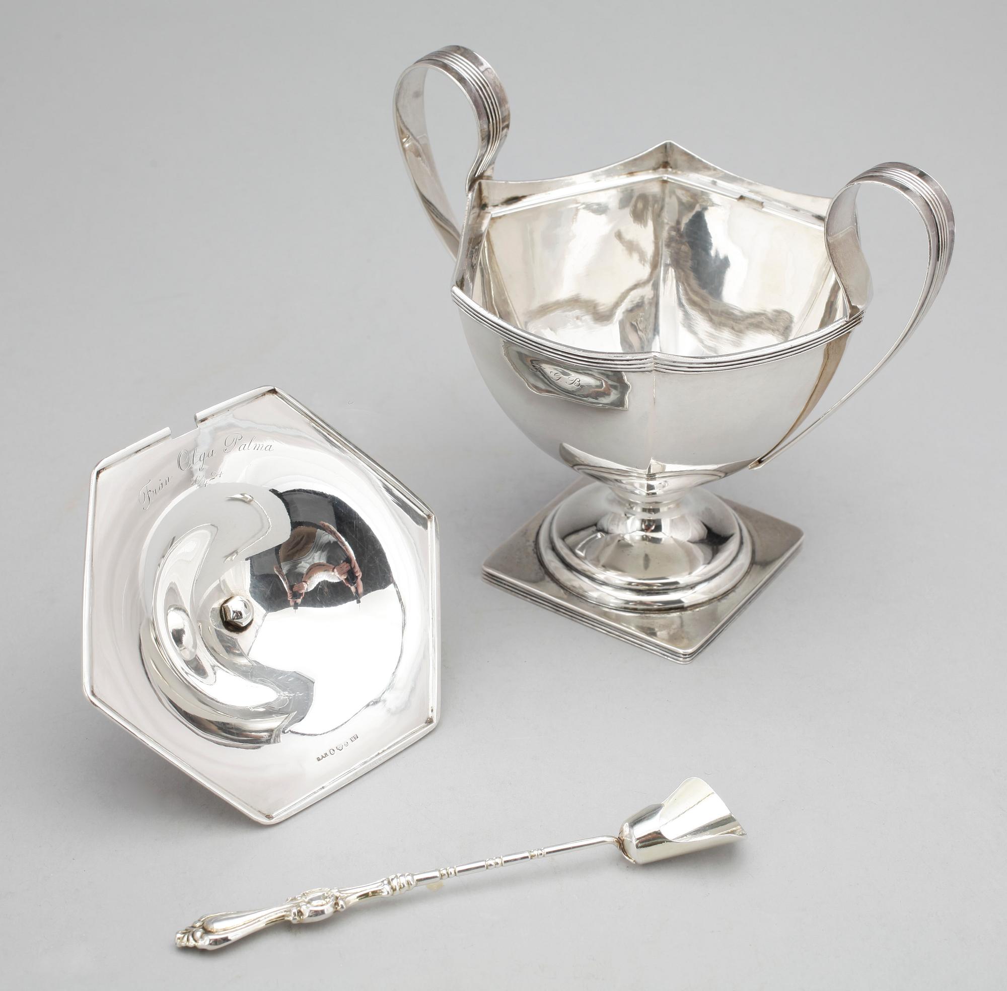 SOCKERSKÅL, silver, GAB, Stockholm, 1914. Vikt ca 308 g.