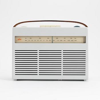 Dieter Rams, a Transistor 2 radio from Braun.
