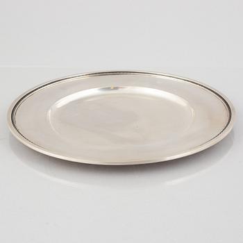 Atelier Borgila, a set of twelve sterling silver plates, Stockholm 1962.