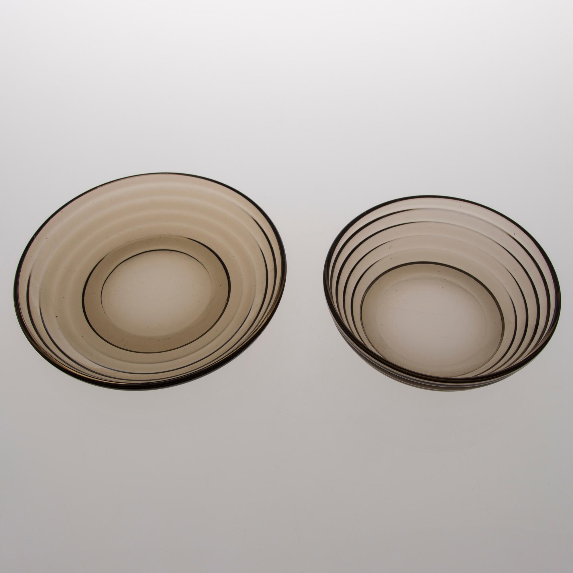 A 17-piece set of Bölgeblick Glassware by Karhula.