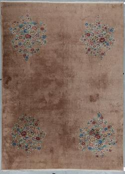 MATTA, semiantik/old, Kina, ca 410X300 cm.