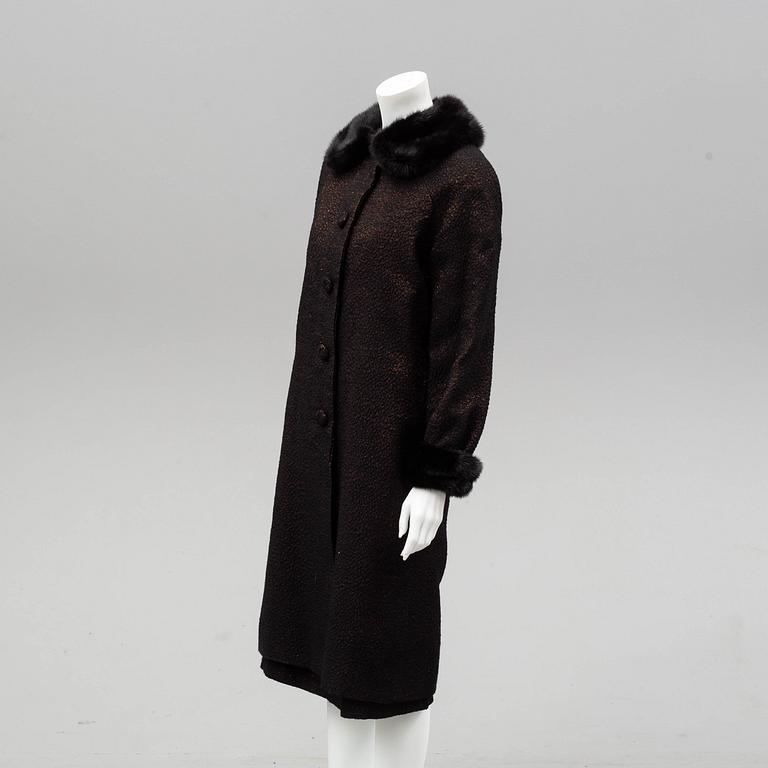 CHRISTIAN DIOR, a set of coat and dress from the 1960s.