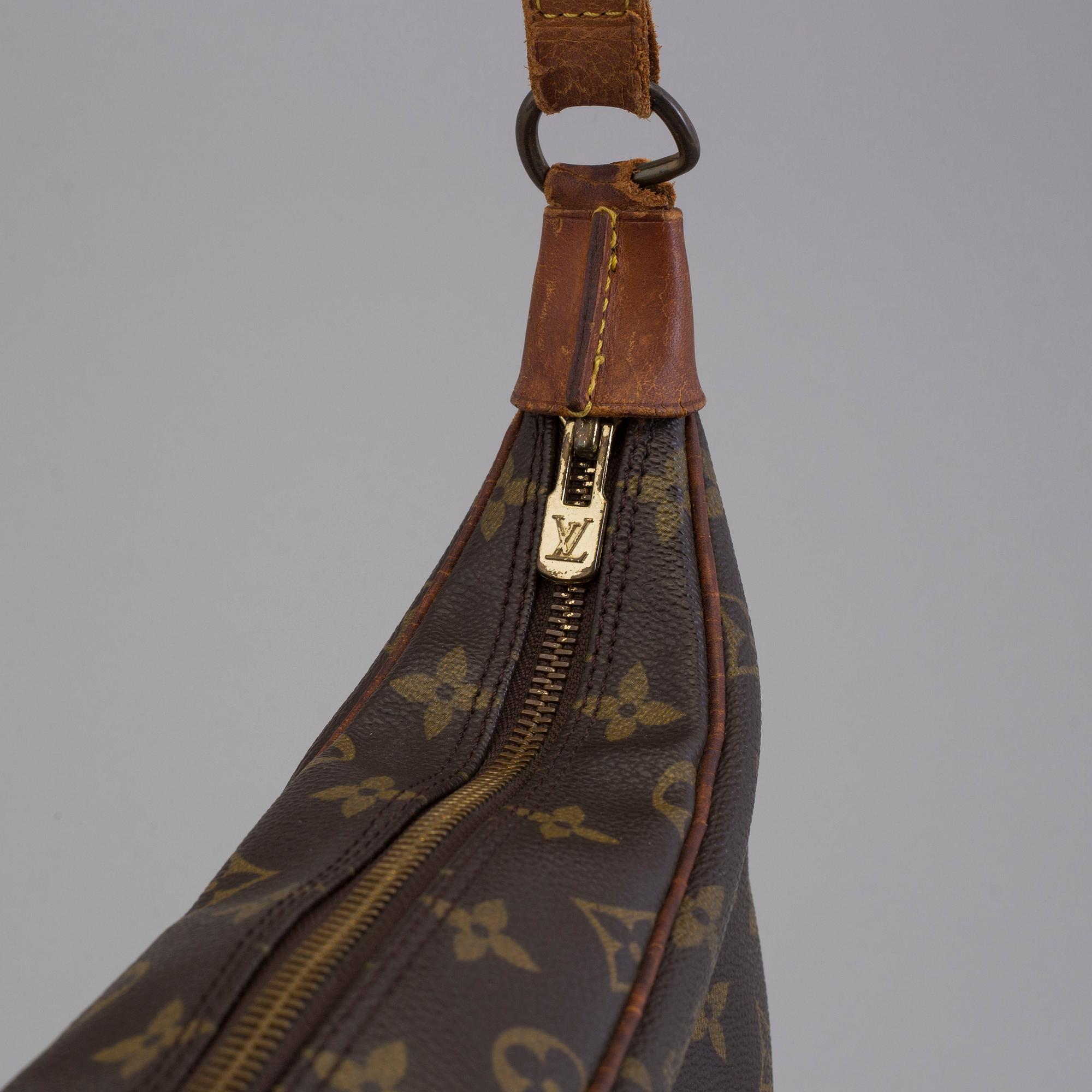 LOUIS VUITTON, "Boulogne" bag.