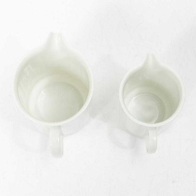 Tapio Wirkkala, A dinner service, 81 pieces, porcelain, “Variation”, Rosenthal Studio-line, designed in 1962.