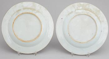 TALLRIKAR, fem stycken, kompaniporslin. Qingdynastin, Qianlong (1736-95).