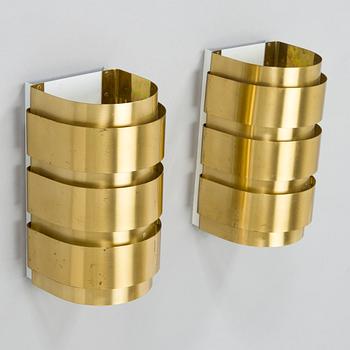 Hans-Agne Jakobsson, a pair of 1970s 'V155' wall lights for Markaryd.