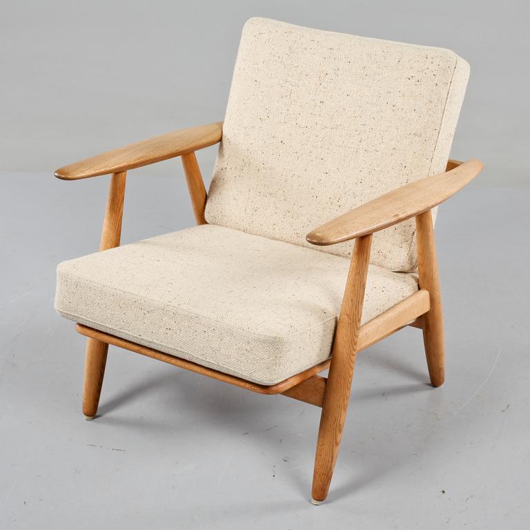 FÅTÖLJ, "Cigarren", Hans J Wegner, Getama, Danmark, 1970-tal.
