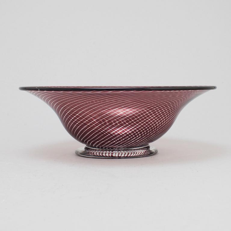 EDWARD HALD, bowl, glass, slipgraal, signed Orrefors, 1945, no 582.