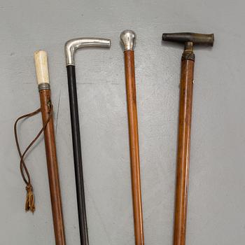 KÄPPAR, 4 st, bl.a 1700/1800-tal och 1900-talets början.