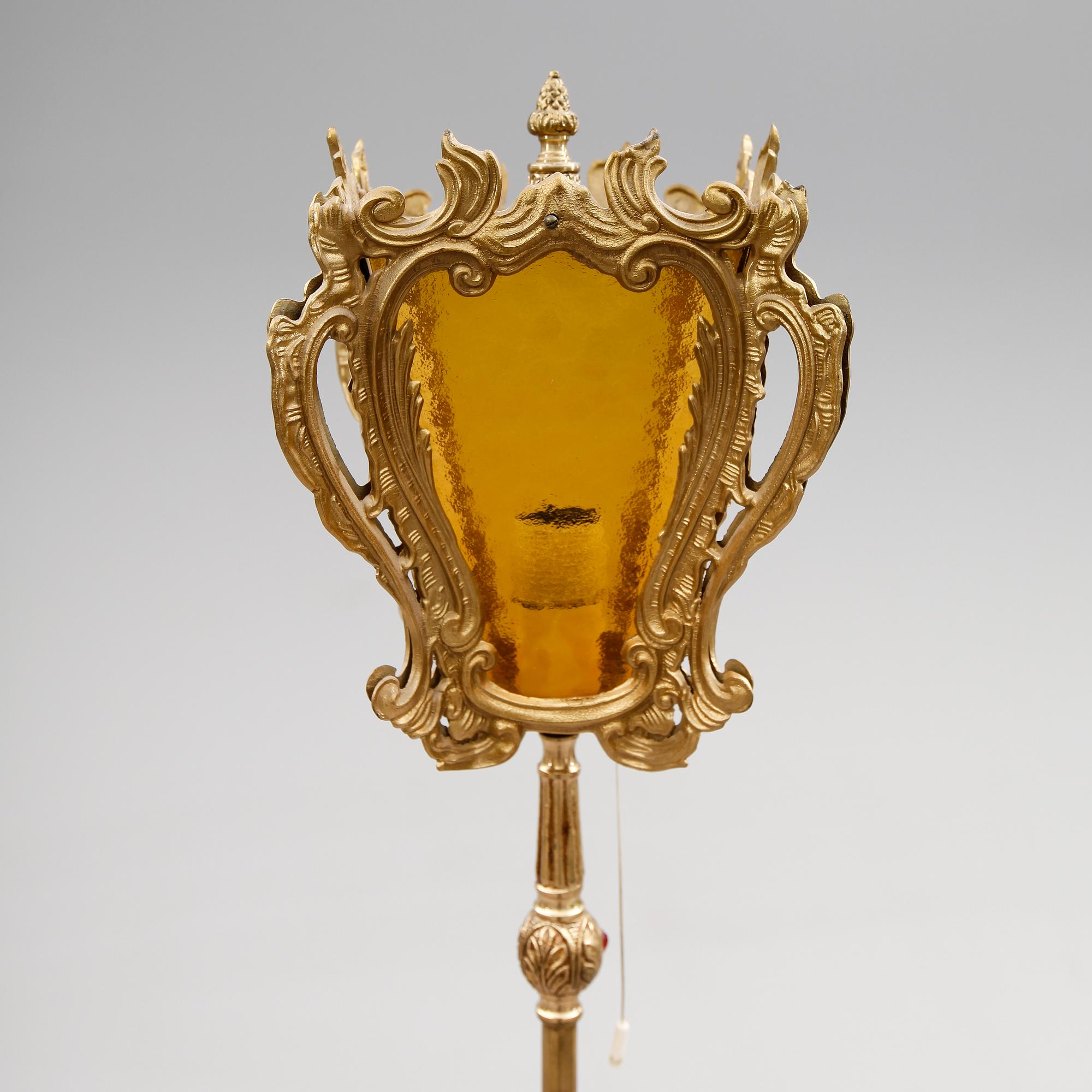 GOLVLAMPA, 1900-talets mitt.