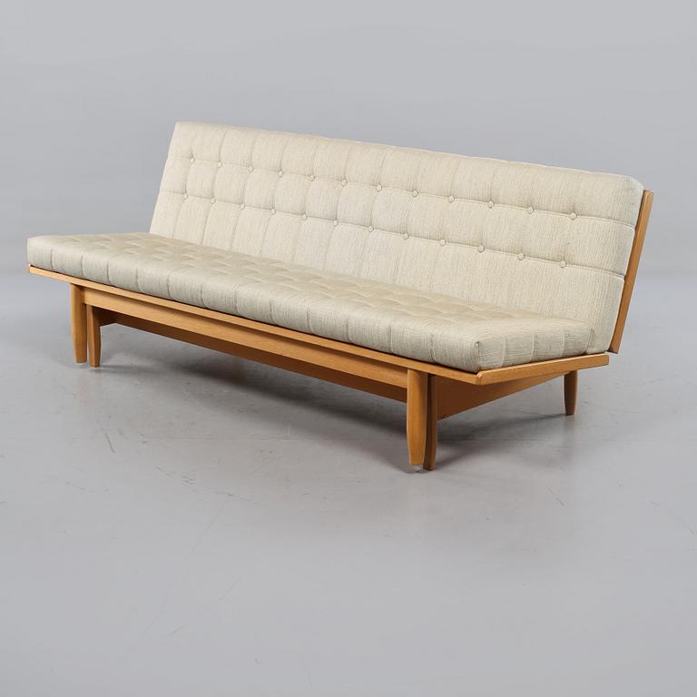 DAGBÄDD, 1900-talets andra hälft.