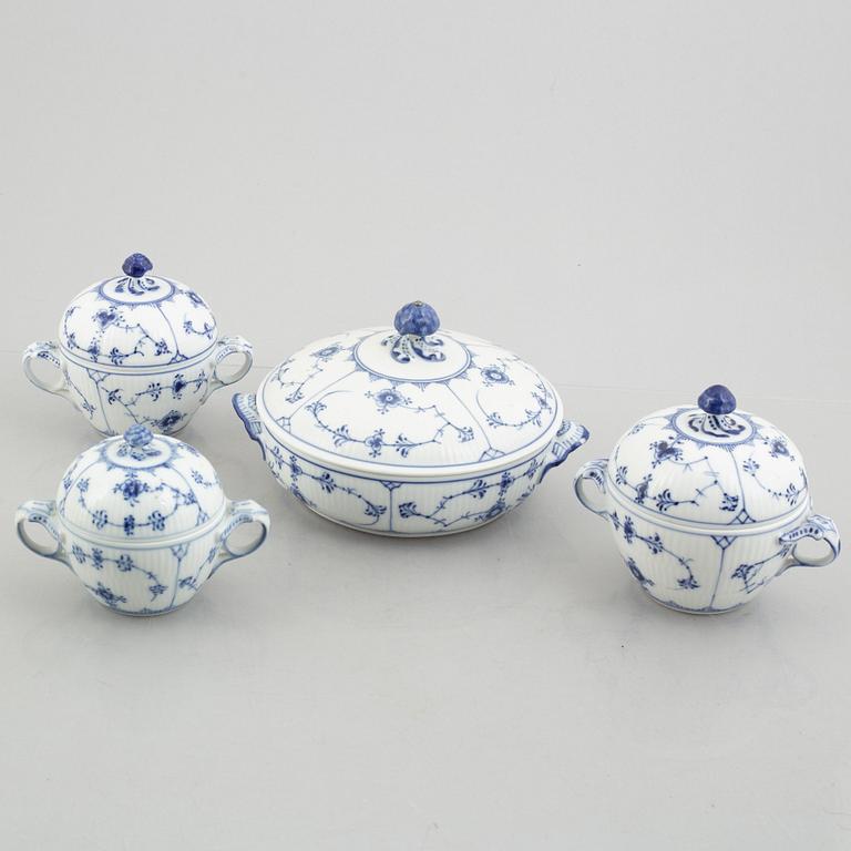 A tureen with cover and three sugar boxes with covers, "Blue Fluted"/"Musselmalet", Royal Copenhagen.