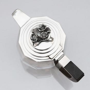 Atelier Borgila, kaffeservis, tre delar, Stockholm, 1947, gesällprov av K-E Löfman, sterling silver.