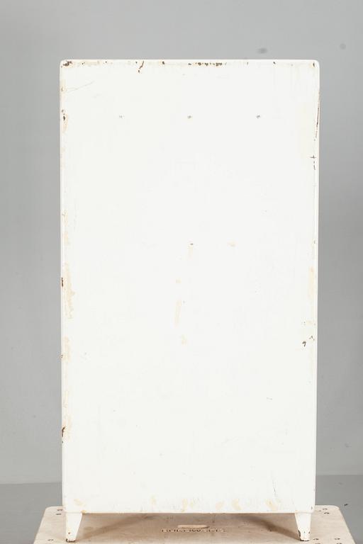 LÄKARSKÅP, 1900-tal.