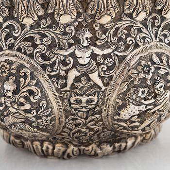 Skål, silver, Indien/ Sri Lanka, möjl. tidigt 1900-tal.