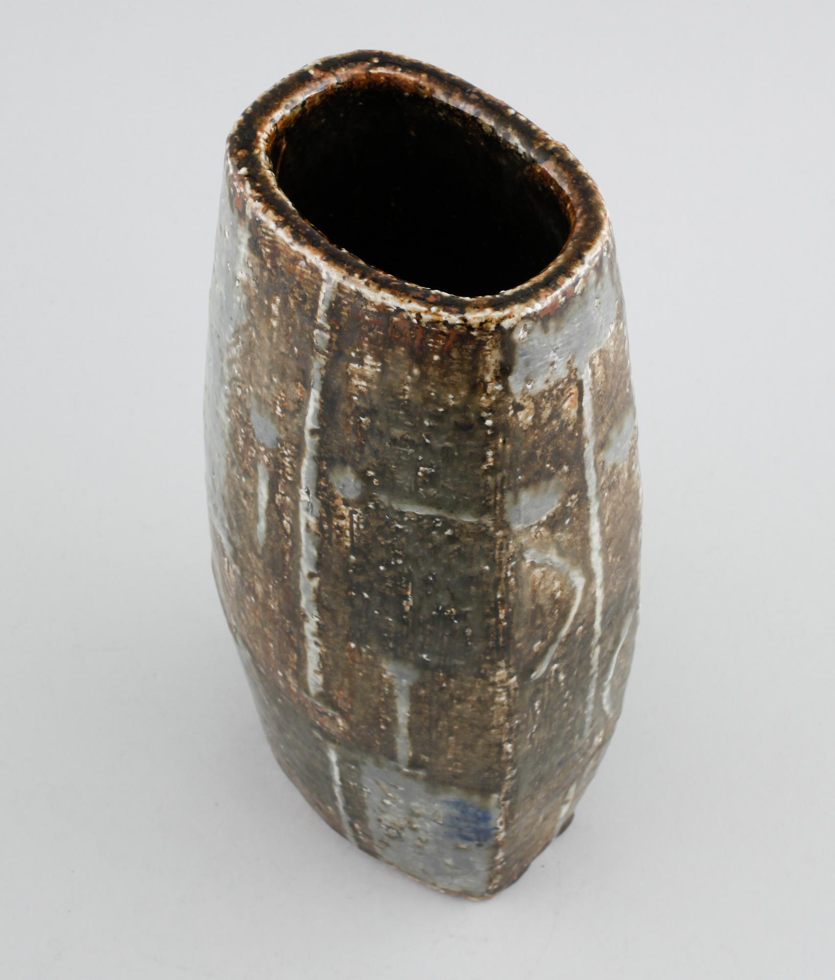 Unique chamotte stoneware vase  by CARL-HARRY STÅLHANE, Rörstrand, signed and dated -63.