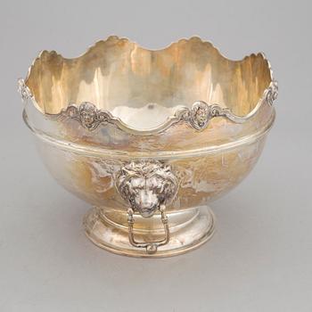 SKÅL, silver, William Hutton & Sons, Sheffield, England, 1909. Vikt ca 820g.