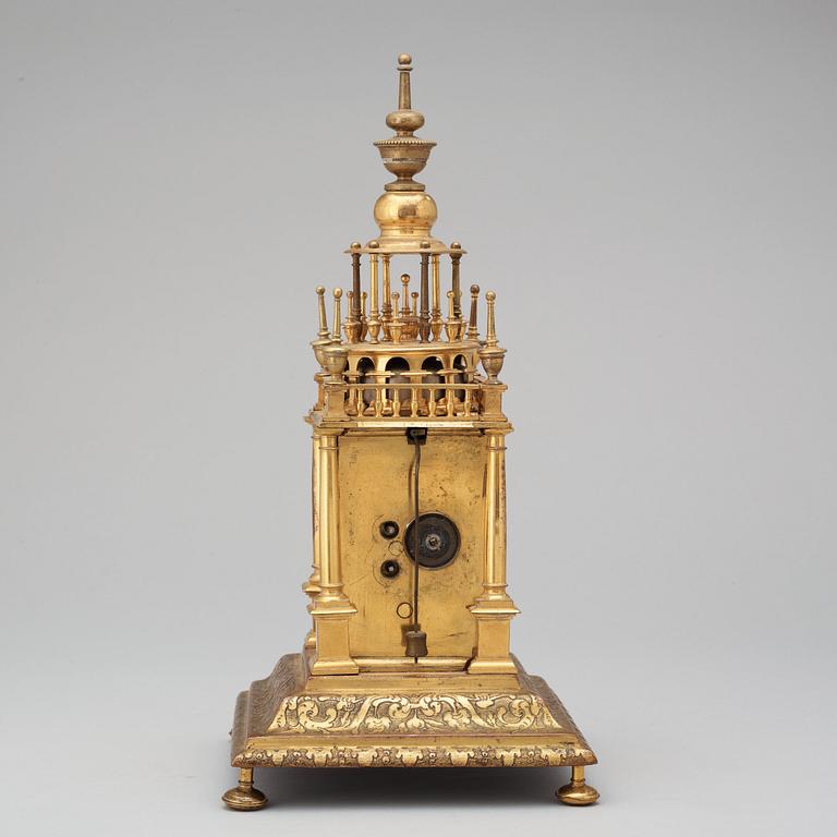 A German 17/18th century table clock, signed Friderich Hübner Bremen.