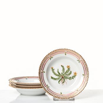 A group of 11 pieces of Royal Copenhagen "Flora Danica", Denmark, 20th Century.