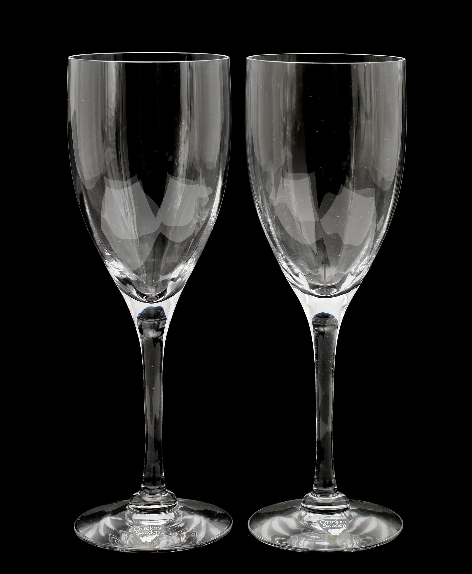 VITVINSGLAS, 13 st, "Optica", Gunnar Cyrén, Orrefors.