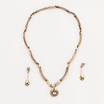 Ett set med collier och örhängen, sterling silver, Kultasepät Sten & Laine. Finland.