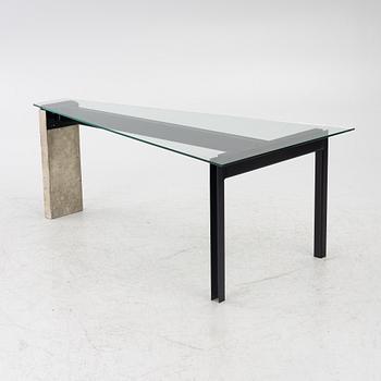Jonas Bohlin, Coffee table, “Concrete”, Källemo.