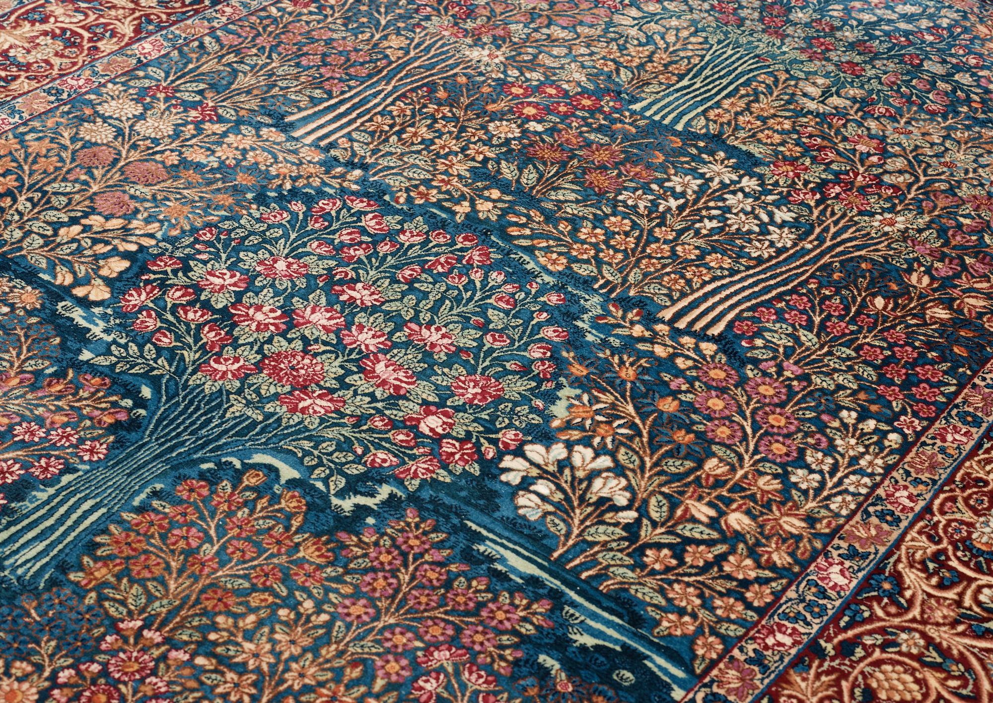 SEMIANTIK KIRMAN. 261,5 x 162 cm.