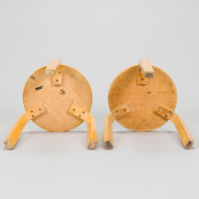 Alvar Aalto, pallar, 2 st, modell 60, Artek, 1960-tal.