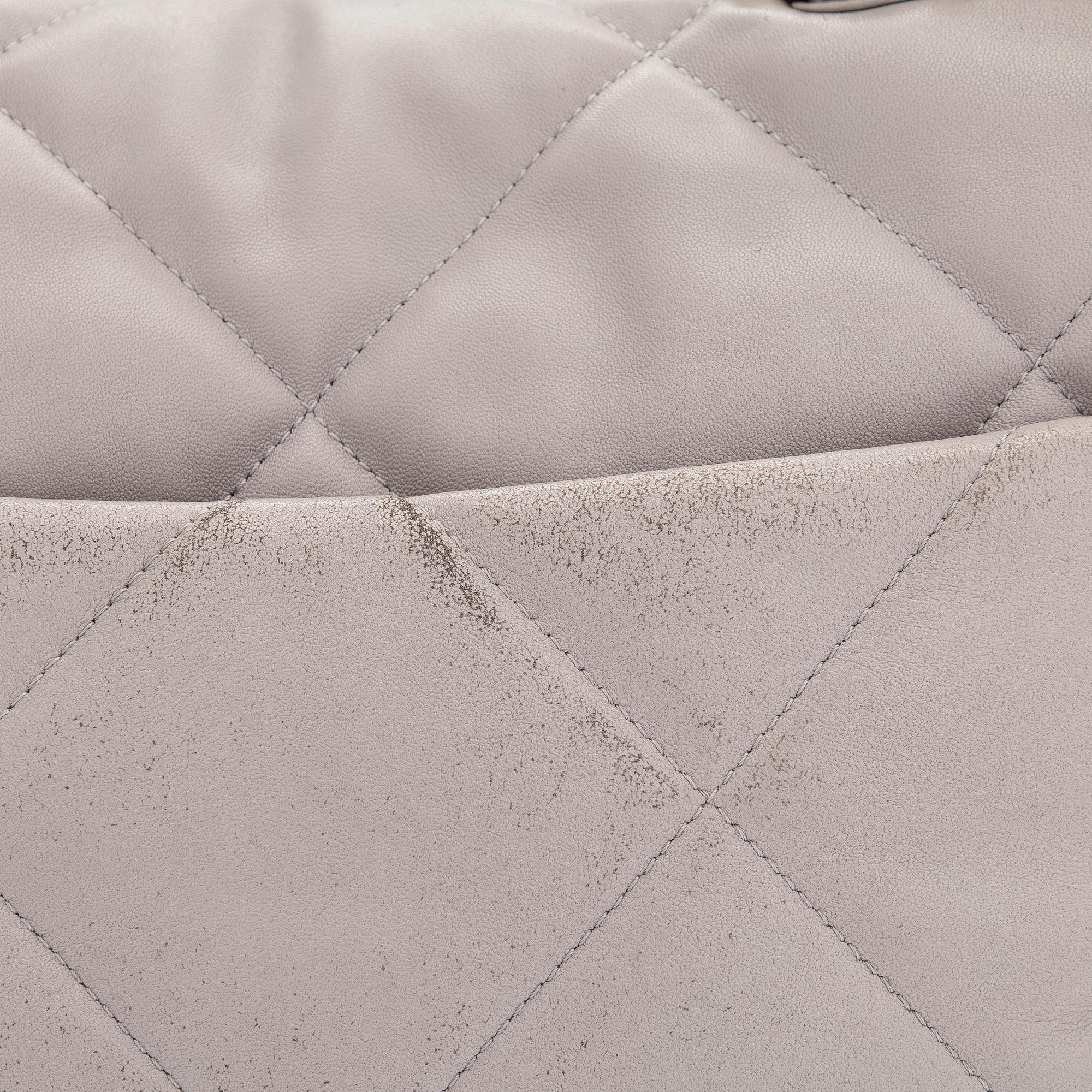 Chanel, bag, '19 Large Flap Bag'.