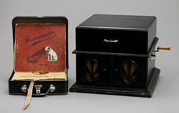 VEVGRAMMOFON med SKIVOR, Veni Vidi Vici soundbox, 1900-talets första hälft.