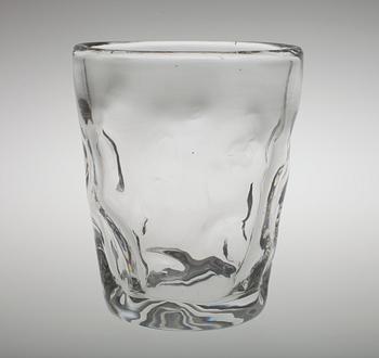 Gunnel Nyman, A VASE.
